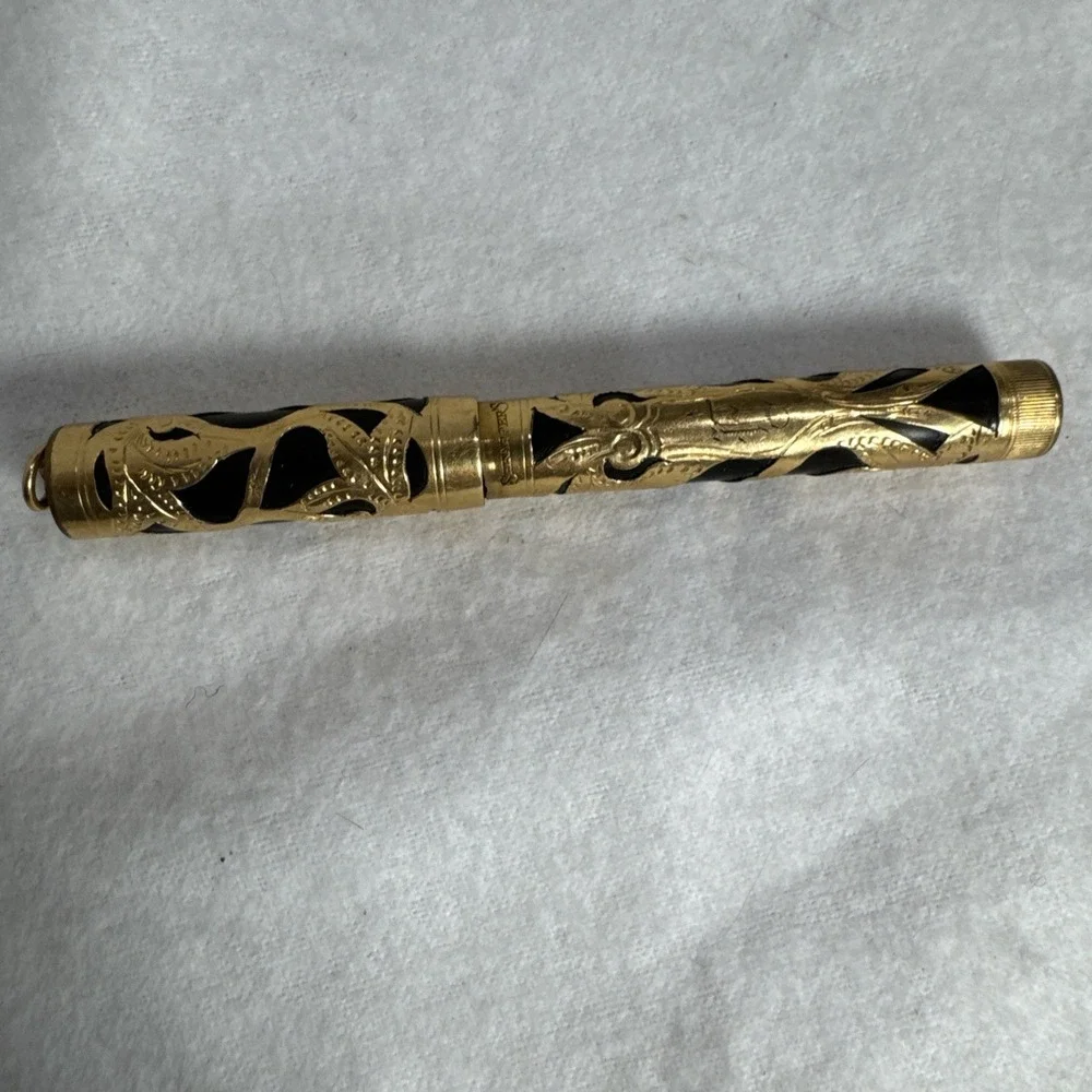 Vintage 1930s Sheaffer Fountain Pen Victorian Filigree Gold Overlay